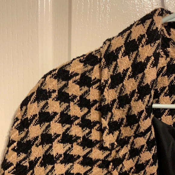 Amaryllis Houndstooth Coat - Picture 8 of 8